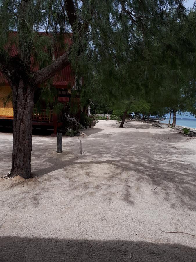 Yaya Bungalows Blue Coral Гілі-Мено Екстер'єр фото